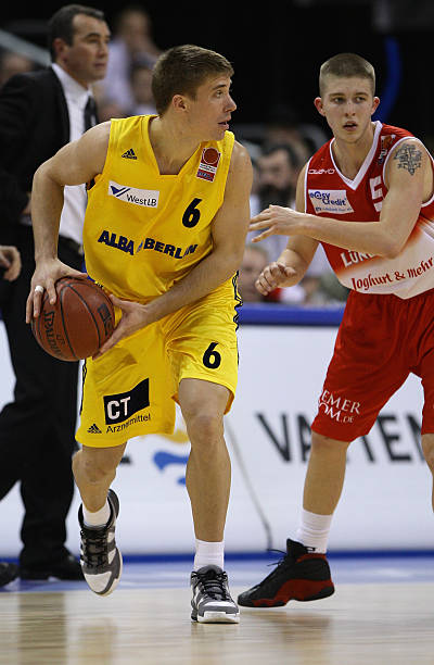 过荷兰青年 过荷兰青年